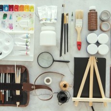 WATERCOLOUR TOOLS AND ACCESSORIES