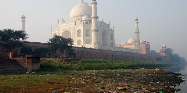 Taj Mahal en peligro